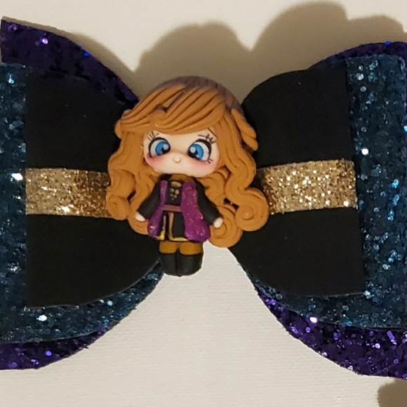 Bows - Picture 4 of 8